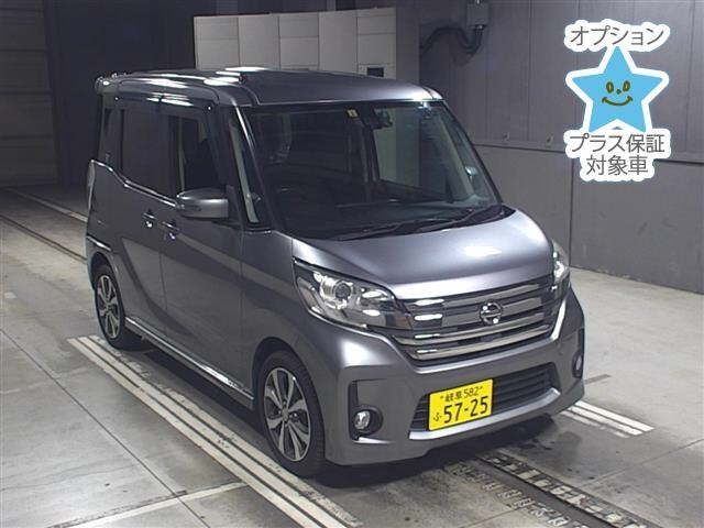 8212 Nissan Dayz roox B21A 2015 г. (JU Gifu)